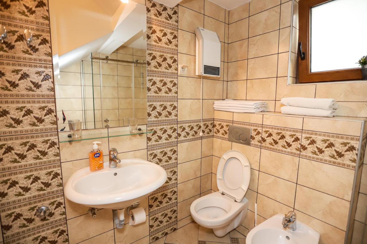 Apartments Cebra Herceg Novi Zewnętrze zdjęcie